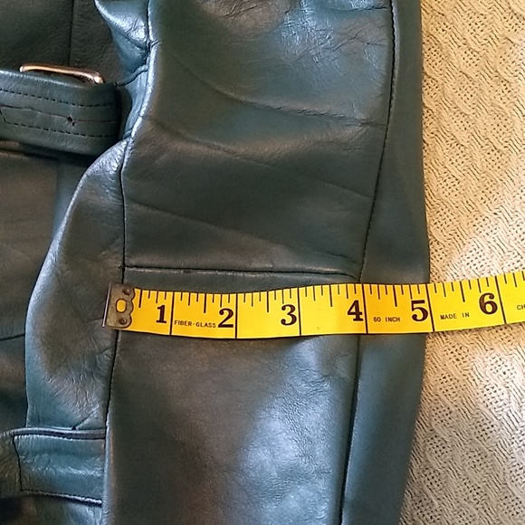 Vintage leather backpack bag! - Picture 8 of 12